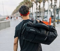 Lifestyle-Conscious Duffle Packs Image 8