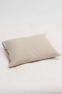 Minimalist Linen Bedding Image 8