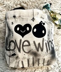 Stunning Artist-Led Fashion Collections Image 8