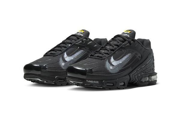 Nike Air Max Plus 3 Gets Outfitted With Double Spray Painted