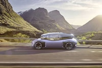 Shapeshifting Interior Electric Vehicles Image 7