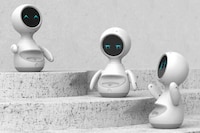 Robotic Desktop Companions Image 6
