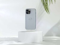 Self-Cleaning Smartphone Cases Image 2