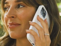 Self-Cleaning Smartphone Cases Image 4