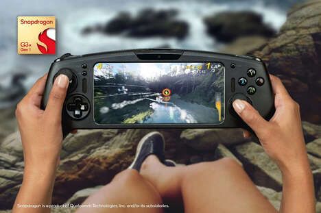 5G-Enabled Handheld Gaming Consoles