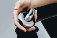 Perplexing Wave-Like Puzzle Toys Image 1