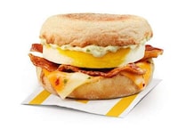 Spicy Jalapeno Breakfast Sandwiches Image 1