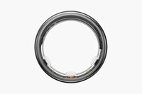 Style-Conscious Health-Tracking Rings Image 4