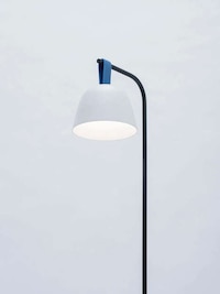 Three-in-One Lamp Designs Image 3