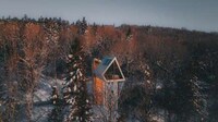 Elevated Quebec Rental Cabins Image 2