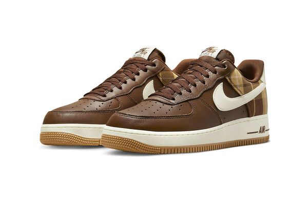 The Supreme x Nike Air Force 1 Baroque Brown Releases November