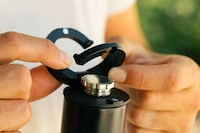 Insulated Music-Playing Flasks Image 8