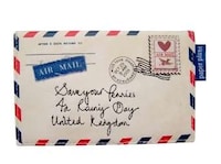 Paper Mail Handbags Image 2