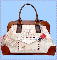 Paper Mail Handbags Image 4