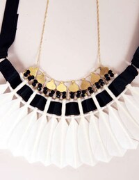 Feather Necklaces Image 4