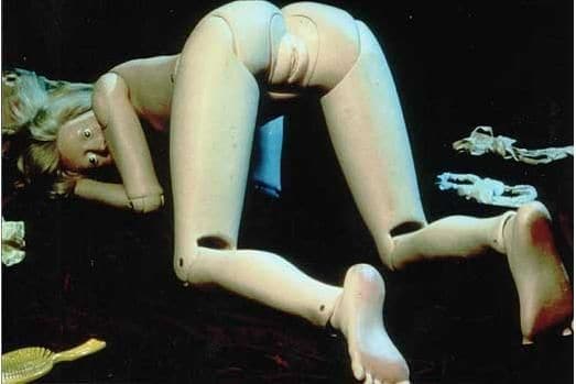 Dismembered Doll Art: Cindy Sherman's Dark Mannequin Use Explores Deep  Issues