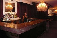 Red Light Clubs Image 3