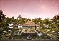 Balinese Pavilion Weddings Image 6