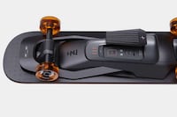 Carbon Fiber Electric Skateboards Image 2