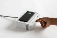 Anti-Clutter Technology Chargers Image 2