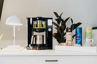 Smart Tea-Brewing Appliances Image 1