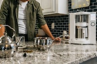 Smart Tea-Brewing Appliances Image 2