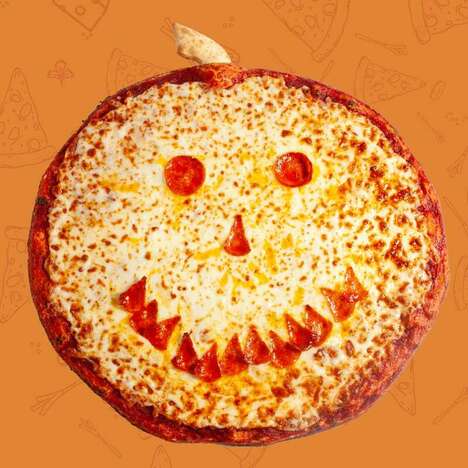 Jack-o&rsquo;-lantern Pizzas