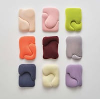 Human Embraced-Inspired Sculptures Image 1