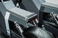 Angular Futuristic Electric Motorcycles Image 2