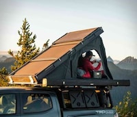 Low-Profile Rooftop Tents Image 7