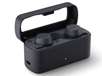 Secure Athlete Earbuds Image 4