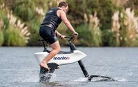 Aircraft-Like Hydrofoil Bikes Image 3