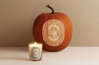 Pumpkin-Scented Seasonal Candles Image 2
