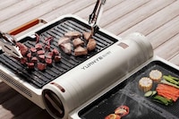 Portable Suitcase-Style Barbecues Image 6