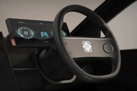 Touch-Sensitive Steering Wheels Image 1