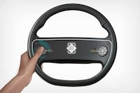 Touch-Sensitive Steering Wheels Image 4