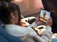 Captivating 5G Tablet Models Image 4