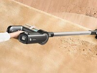 Adaptable Five-Filter Vacuums Image 3
