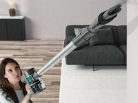 Adaptable Five-Filter Vacuums Image 5