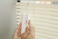 Aftermarket Connected Blind Controllers Image 2