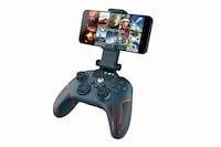 Hybrid Gaming Controllers Image 3