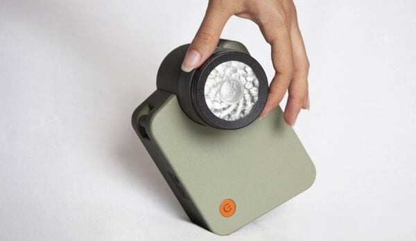 Wireless Solar-Powered Lights