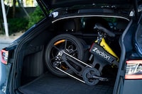 Comfortable Long-Range Electric Bikes Image 7