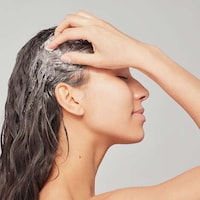 Multi-Use Exfoliating Powders Image 5