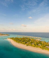 Stone-Textured Island Resorts Image 2