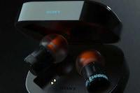 Cyberpunk-Inspired Earbuds Image 2