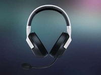 Haptic Feedback Gamer Headphones Image 4