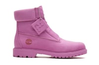 Sustainable Winter-Ready Footwear Image 7