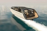 Hydrofoil-Equipped Yacht Tenders Image 2
