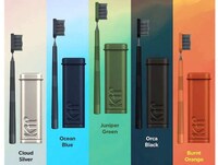 Collapsible Titanium Toothbrushes Image 1